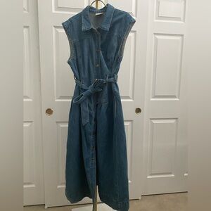 Universal Thread Classic Blue Denim Jacket